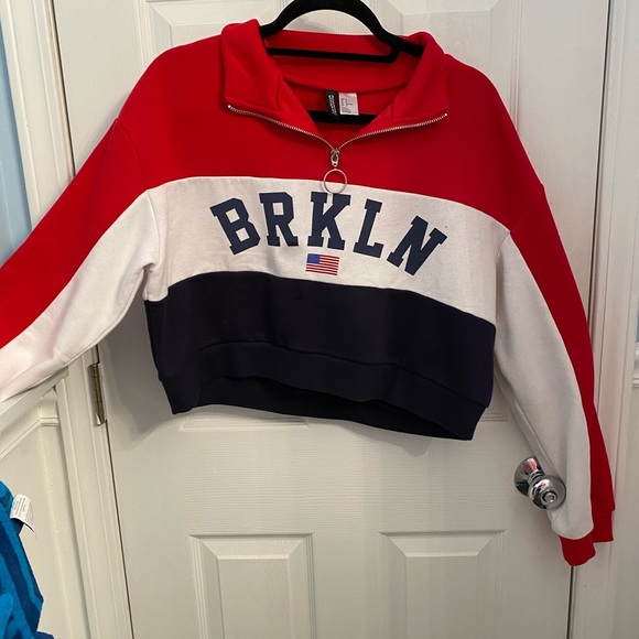 Brooklyn Divided H&M Crop Quarter-Zip Sweatshirt - Picture 3 of 3